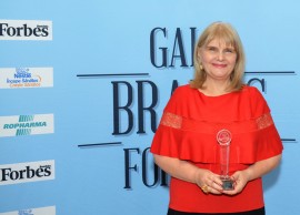 CATENA received the Special Award for the quality of the supply regarding the health of family and children at the Brands for Kids by Forbes 2015 Gala