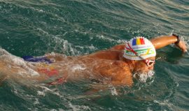 Swimmer Paul Georgescu, champion of the Lake Zurich Marathon!